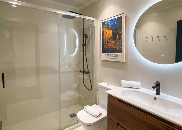 Vt Station Con Garaje Більбао